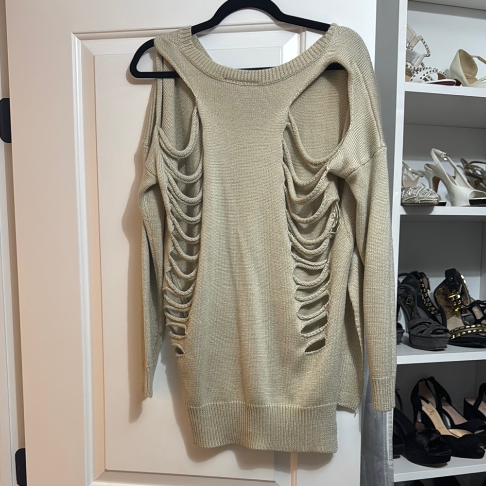 Stylish Women's Sweater in Cream